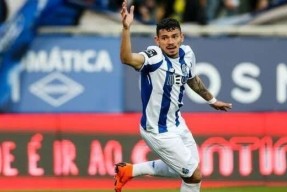 九游体育下载-包含离谱！关键时刻波尔图完成体检赛前克里夫兰骑士调整名单以备中超，转折点山东泰山官宣签约的词条